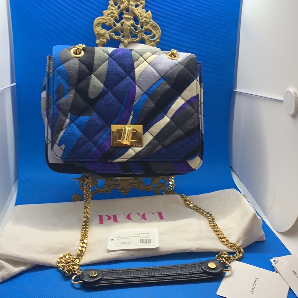 Emilio Pucci Signature Print MOD Purse handbag‎
